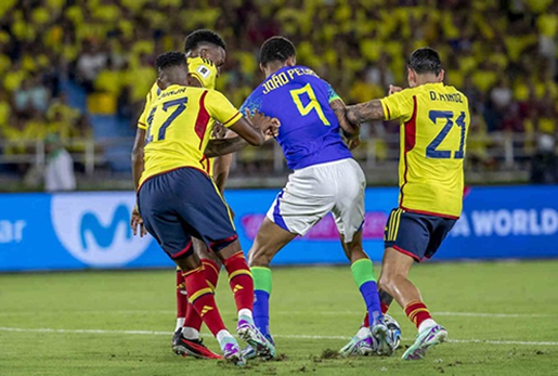 Brasil perde para Colômbia pela primeira vez na história em